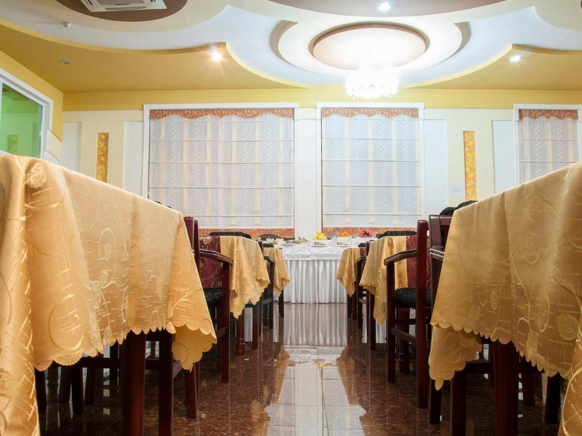 Golden Valley Hotel Tashkent Exterior photo